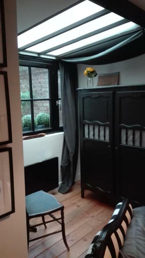 Les Petites Suites Dieppoises - L'Atelier Couture Dieppe Ngoại thất bức ảnh